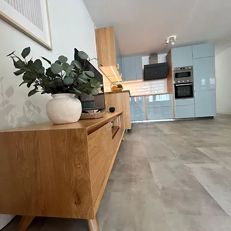 Apartman Naos *